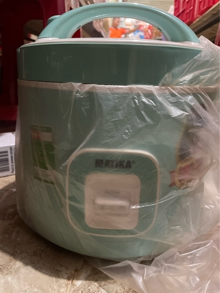 Nồi cơm điện MAKITA